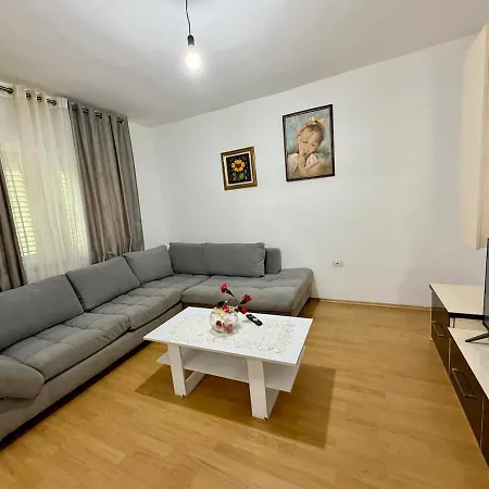 Skrapar Escape Charming In The Heart Of Apartamento *