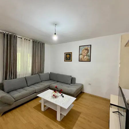 Appartement Skrapar Escape Charming In The Heart Of
